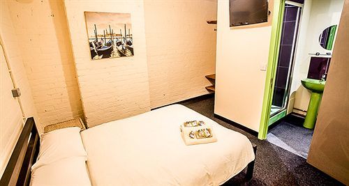 Victoria Warehouse Hotel Салфорд Екстериор снимка